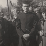 Jan Choroszman z synem chrzestnym i jego rodzicami