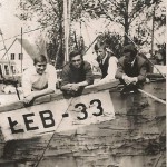 Ryszard Stachewicz z bratem Lechem, Henrykiem Rówczyńskim i Stanisławem Grzywaczem (Wszyscy skądś pochodzimy: rodzina Stachewiczów)