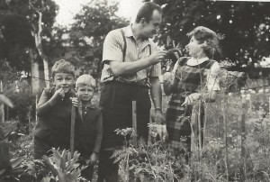 Stanisława i Eugeniusz Kielasowie z synami.